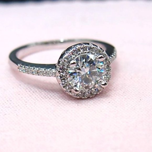 GRA Moissanite Jewelry - Beautiful GRA Certified Halo 1.00Ctw Moissanite Bridal Ring 18k White Gold